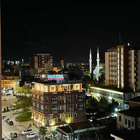 Apartment In The Heart Of *